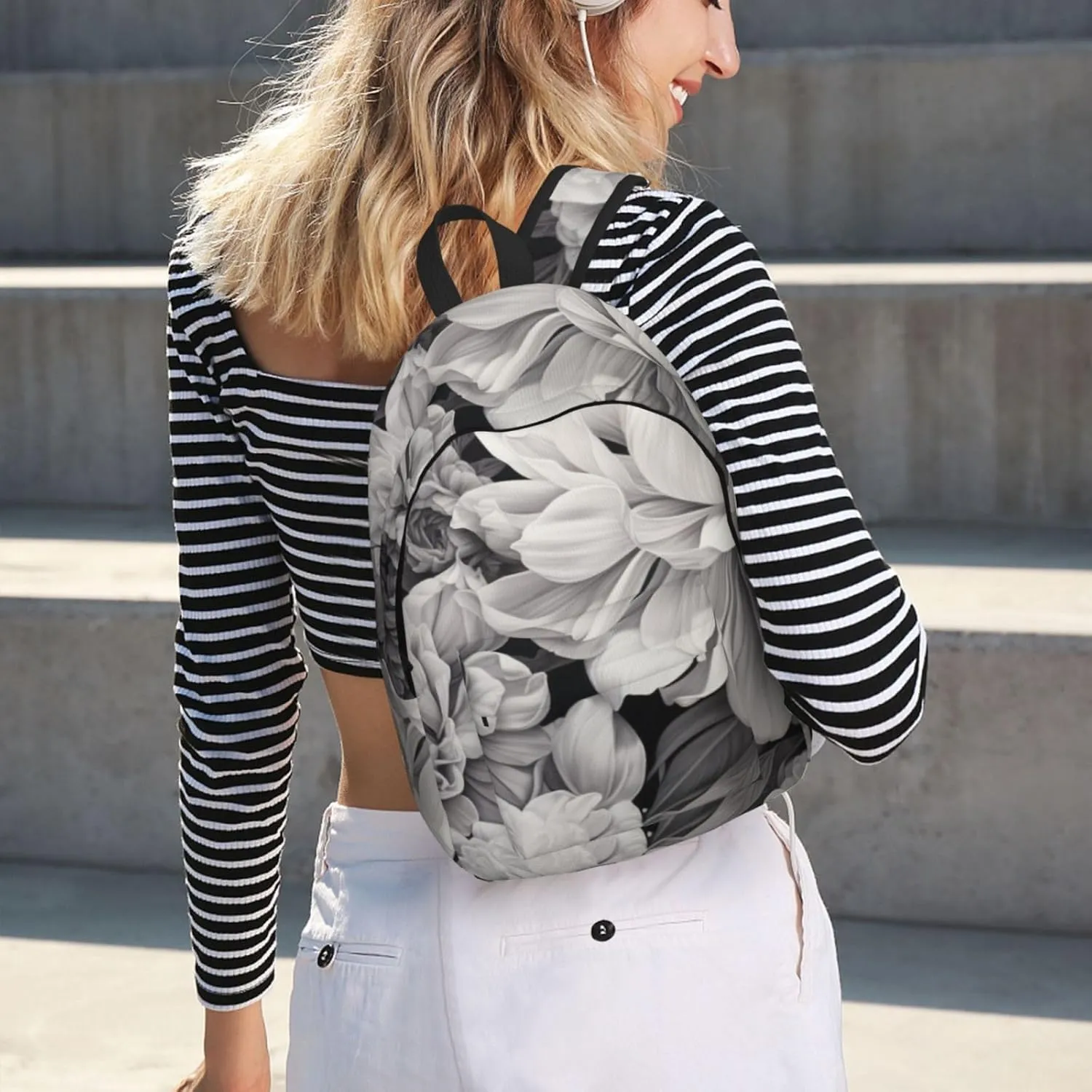 Floral Graphite print Stylish Lightweight Multi-Functional Backpack for Travel Daily Use,Travel Backpack