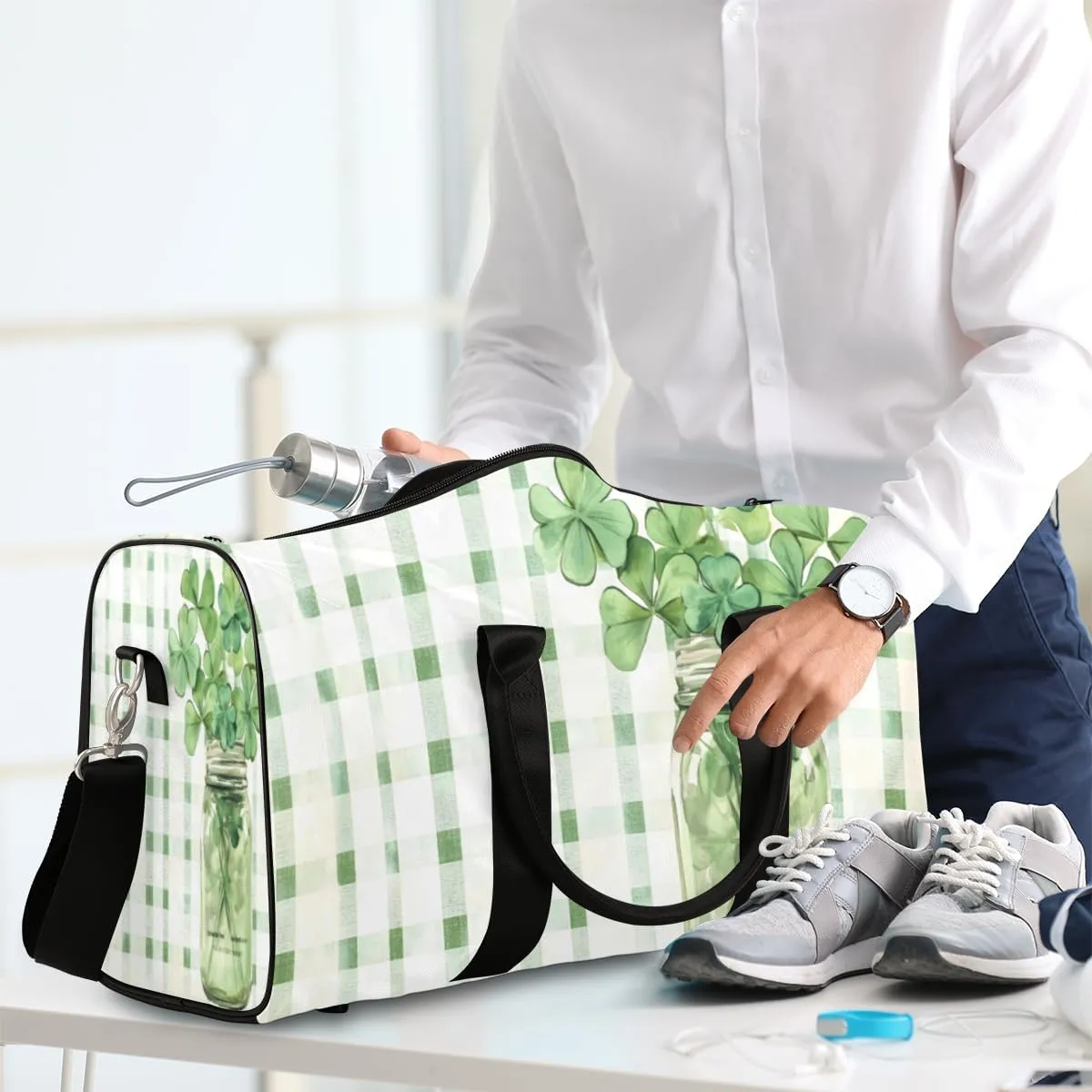 Shamrock Leaf Travel Duffle Bag for Women Men Gym Duffel Foldable Bag Waterproof Weekender Green plaid Duffle Tote